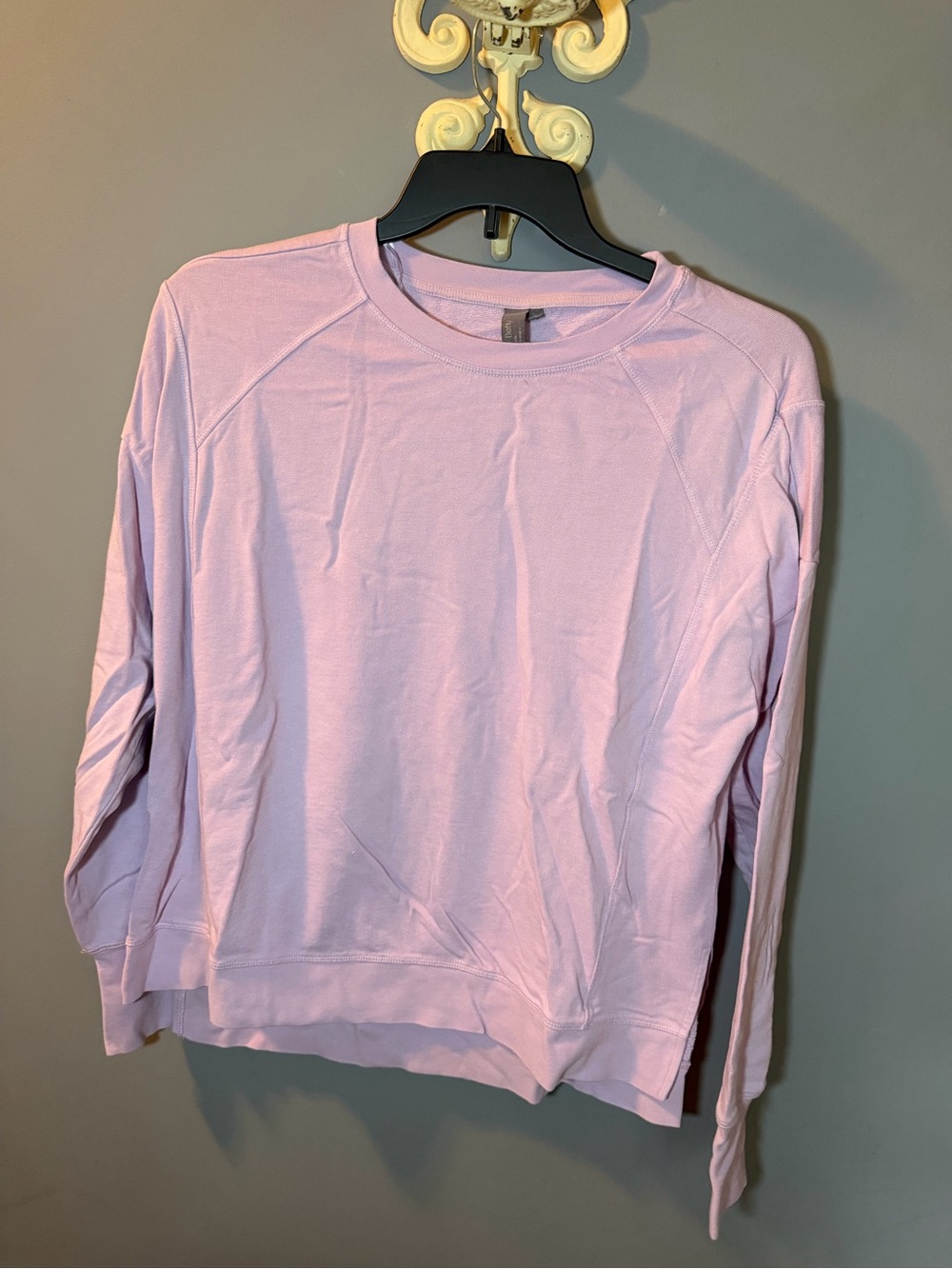 Sweaty Betty Pale Lavender Crewneck Sweatshirt